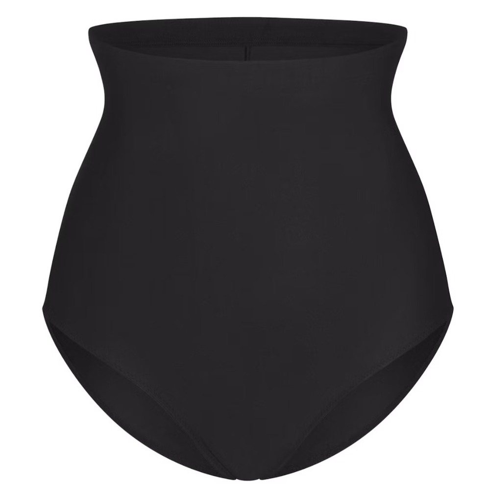 Skims Body Core Sculpting Butt Lifting Brief Onyx Black PN-BRF-8527W Small